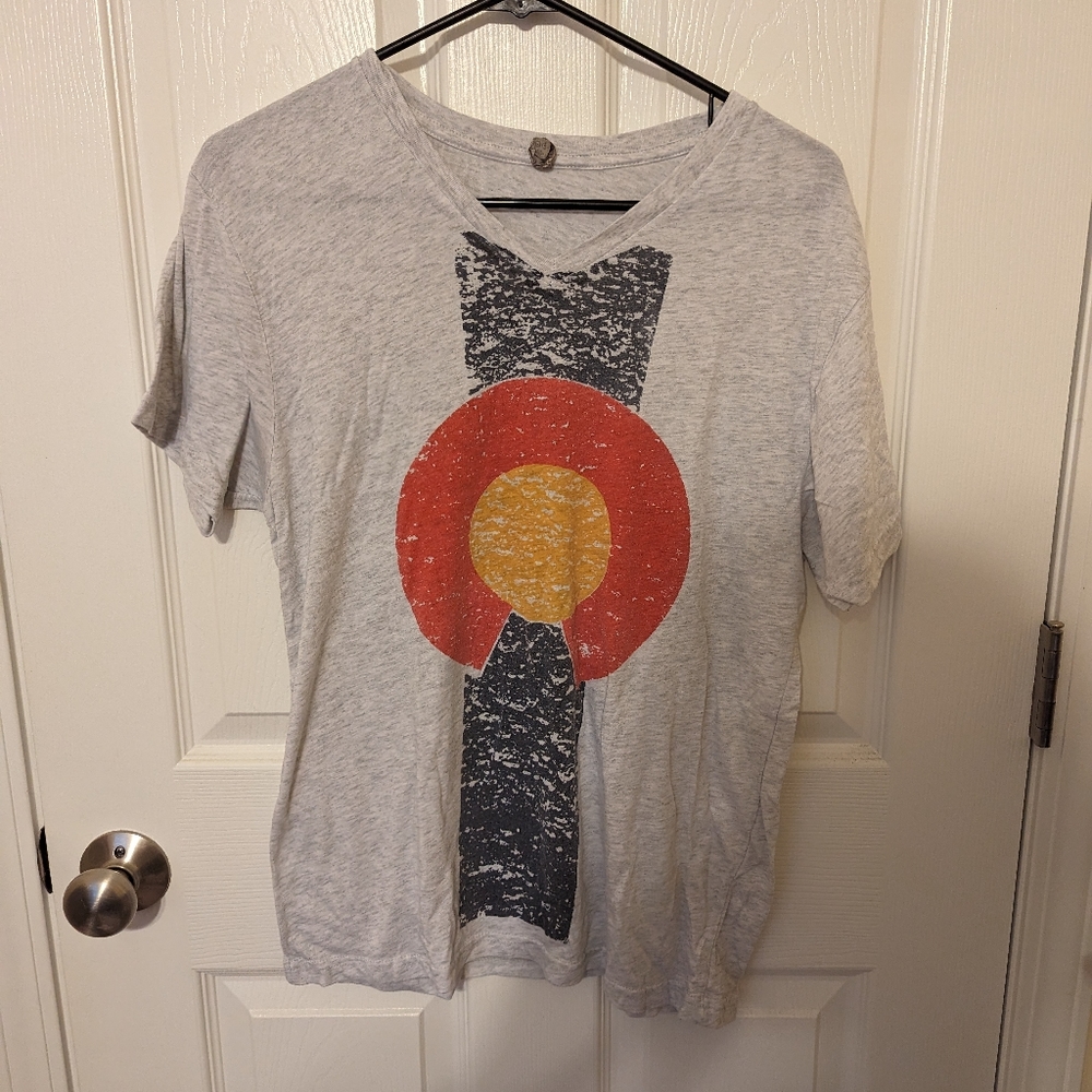 Colorado state flag women's distressed tee